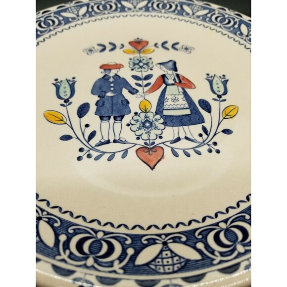 Johnson Brothers Old Granite Staffordshire Hearts and Flowers Dinner Plate 10" - Picture 3 of 7